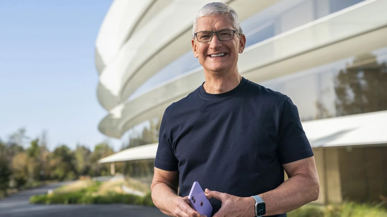 Tim Cook