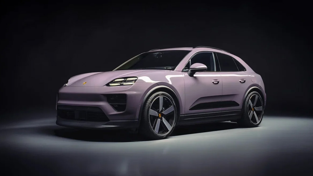 Porsche elektrikli araba satış hedefini iptal etti