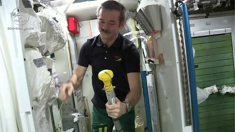 astronot idrarı