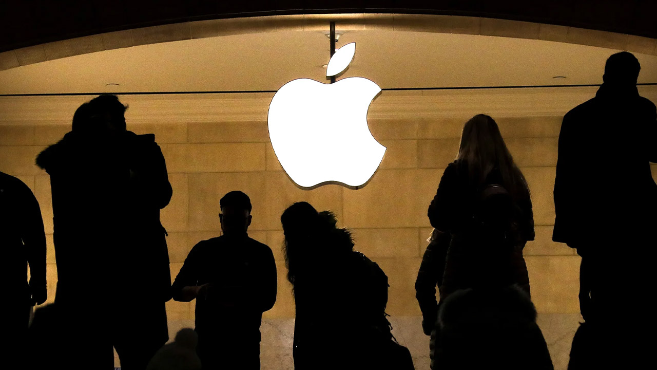 Apple, polislere konferans vermiş