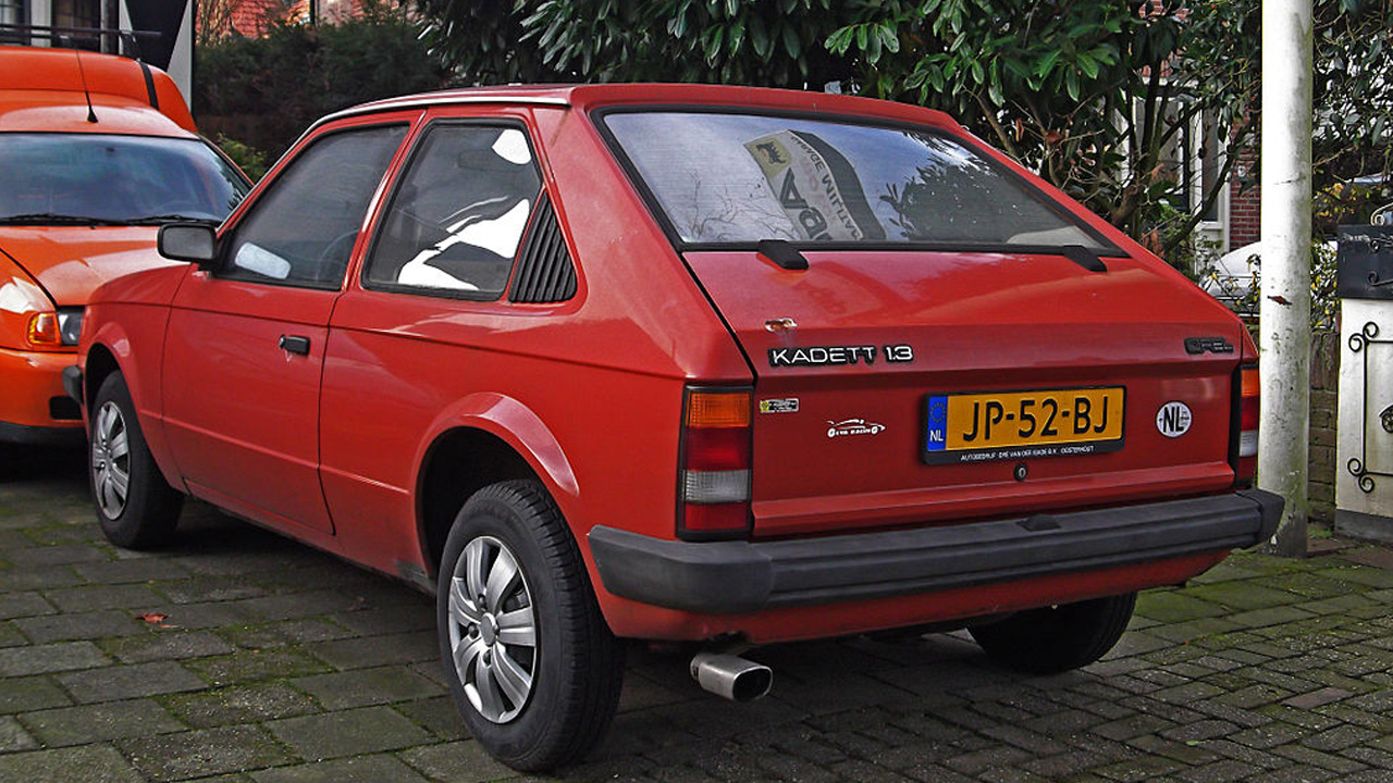 Kadett D sedan