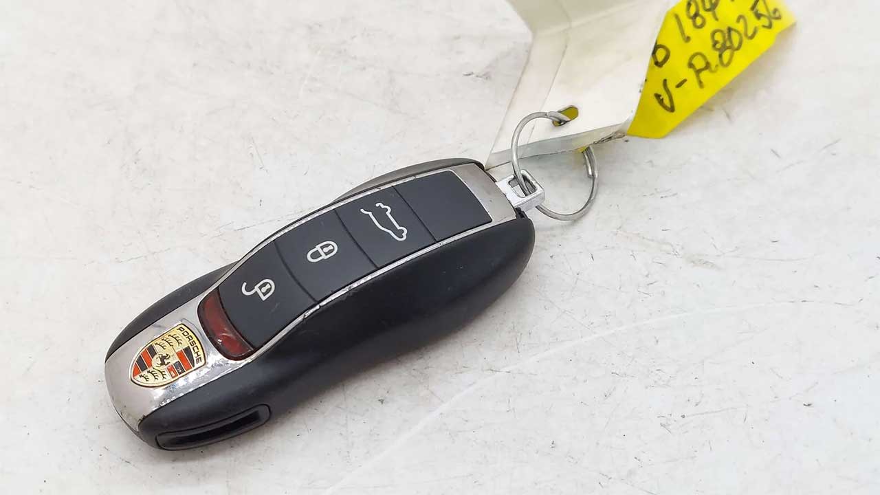 porsche panamera key