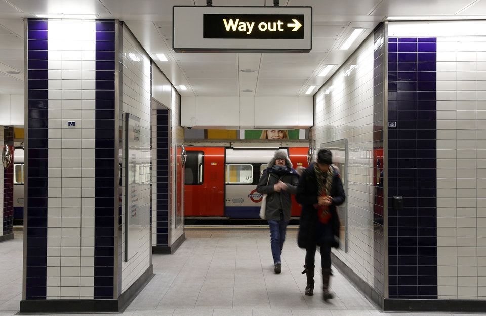 Londra’daki Bir Bitcoin ATM’si 20 Sterlinlik Banknot Saçtı