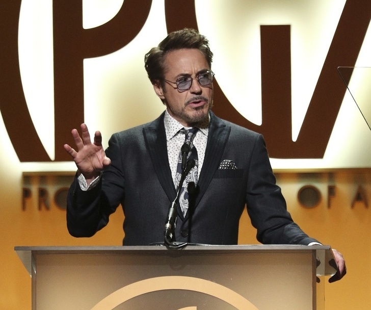 Robert Downey Jr, 10 Yıl İçinde Dünyayı Temizlemek İstiyor