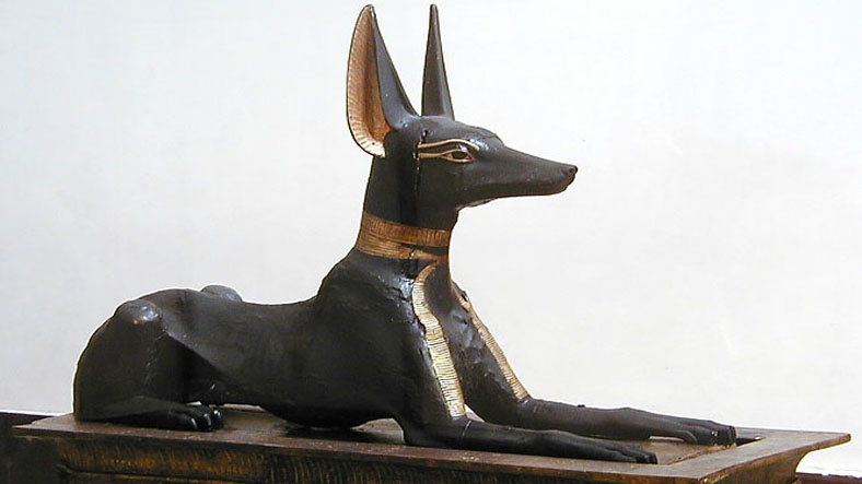 anubis heykeli