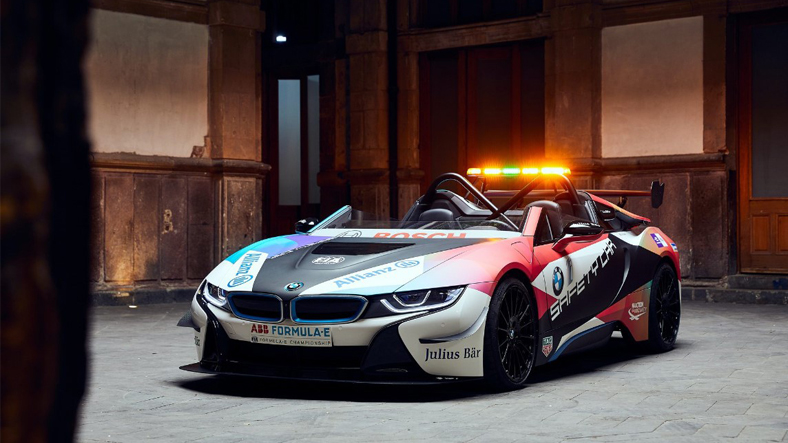 BMW i8 Güvenlik aracı