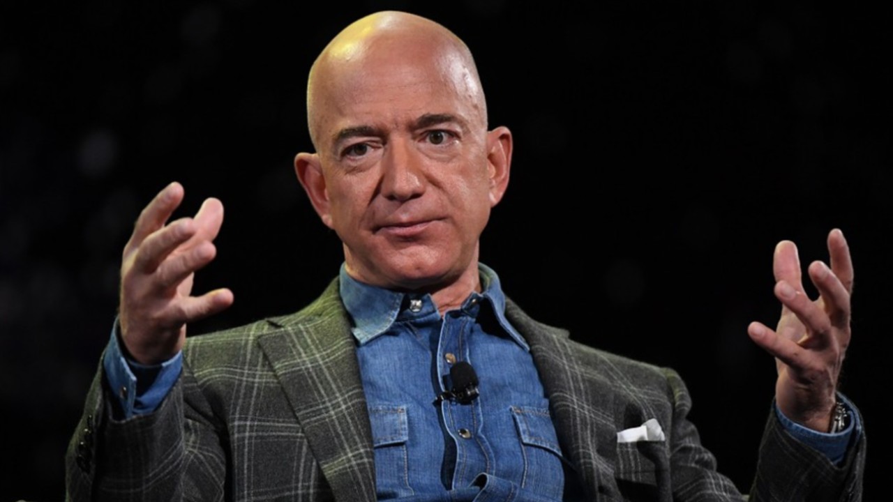 Dünyanın En Zengin İnsanı Jeff Bezos Hakkında 8 Karanlık Gerçek