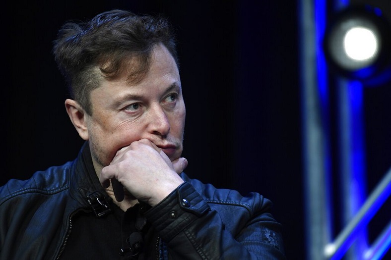 Elon Musk: Teknolojimizi Geliştirmezsek SpaceX Mars’a Gidemeden Öleceğim