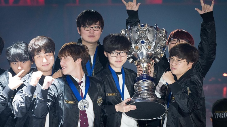 Faker, SKT, dünya şampiyonu