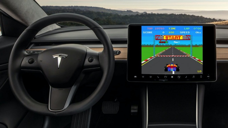 Elon Musk, Pokemon Go ve Minecraft’ı Tesla Araçlarına Eklemek İstiyor