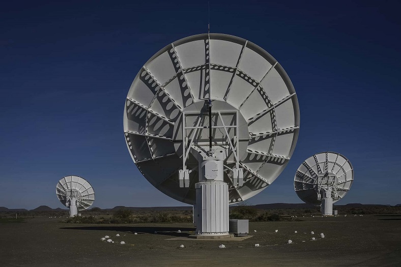meerkat radyo teleskobu