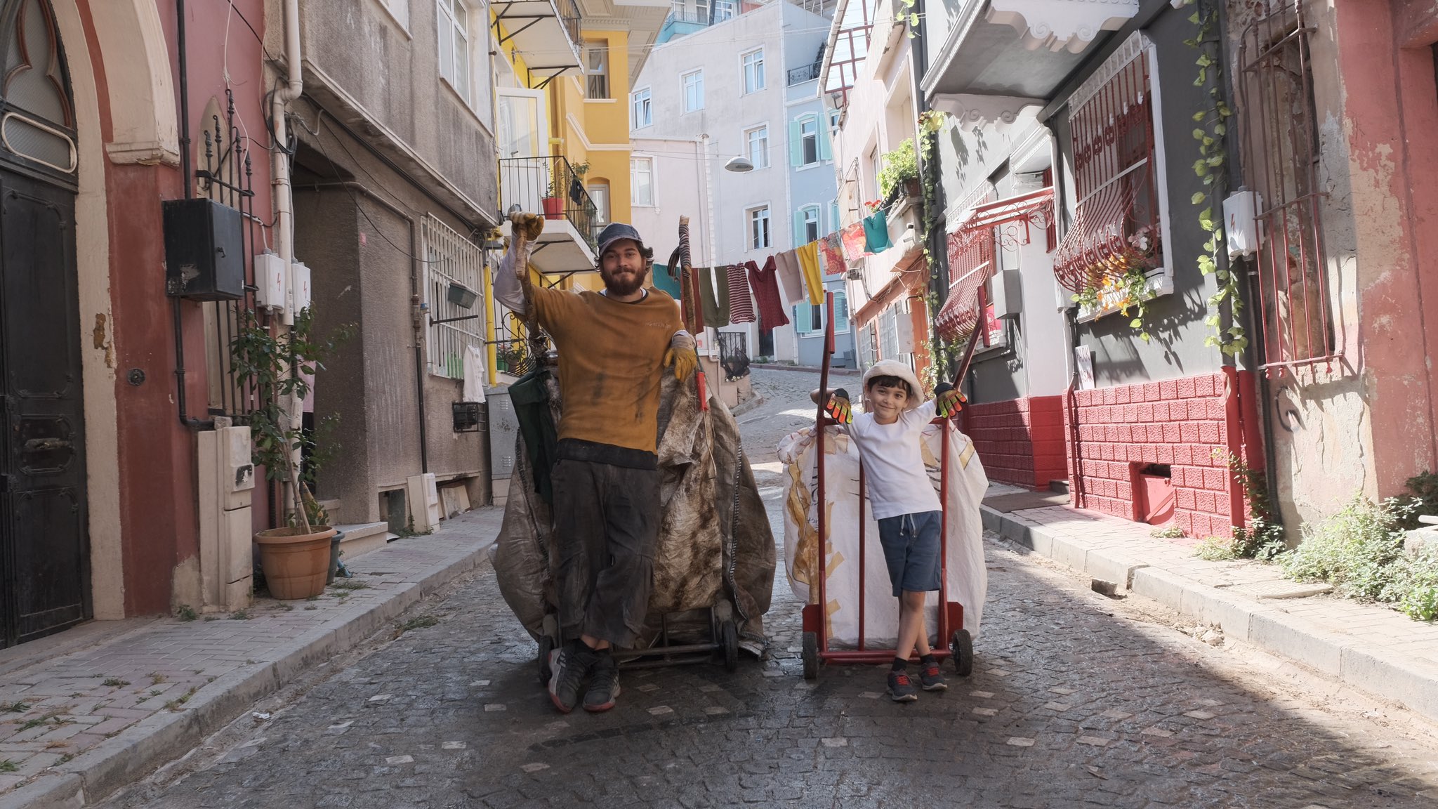 Netflix, Çağatay Ulusoy’un Yer Aldığı Yeni Filmi ’Mücadele Çıkmazı’nı Duyurdu