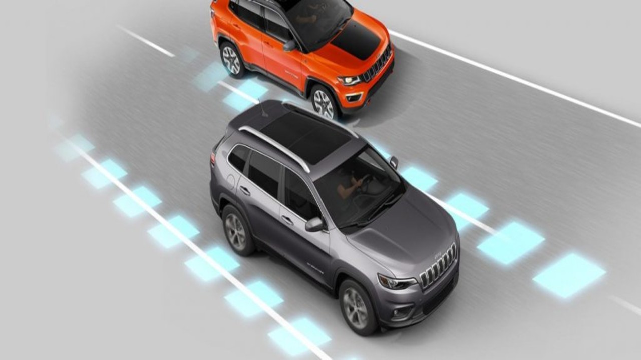 Jeep Compass  şerit asistanı