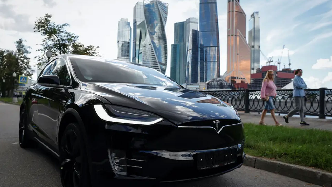 Автомобиль tesla производитель