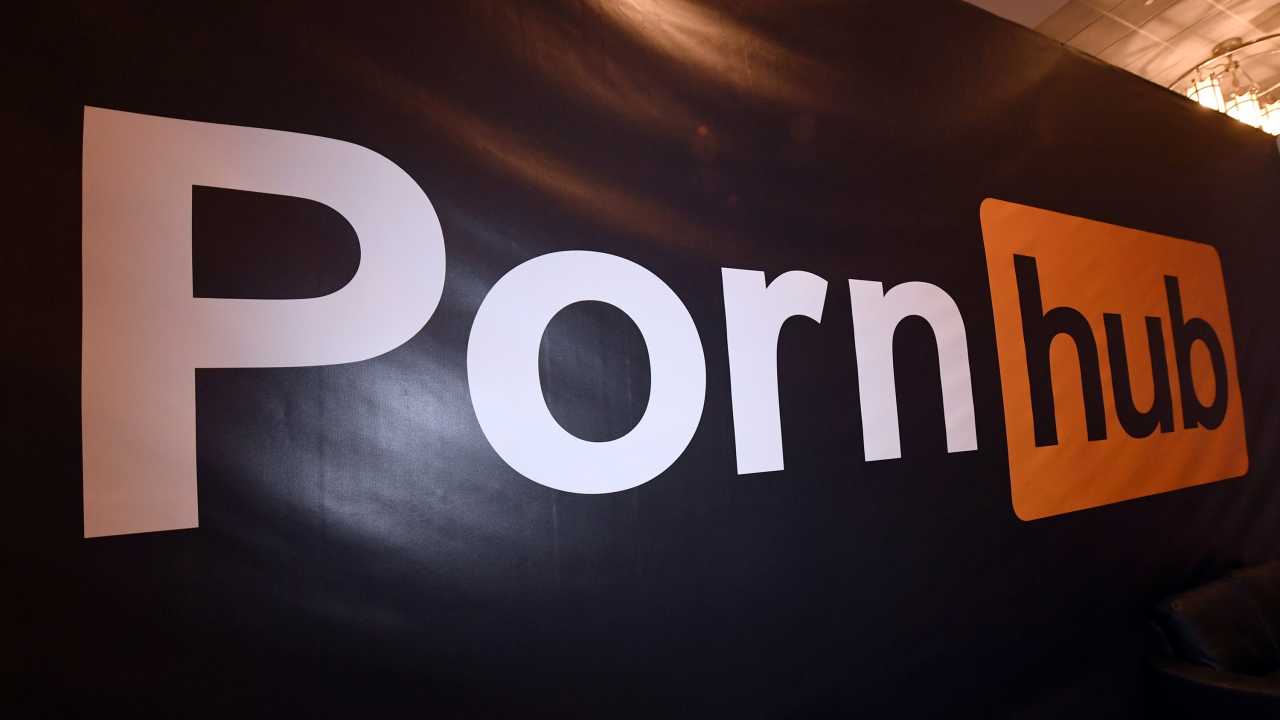 pornhub afiş