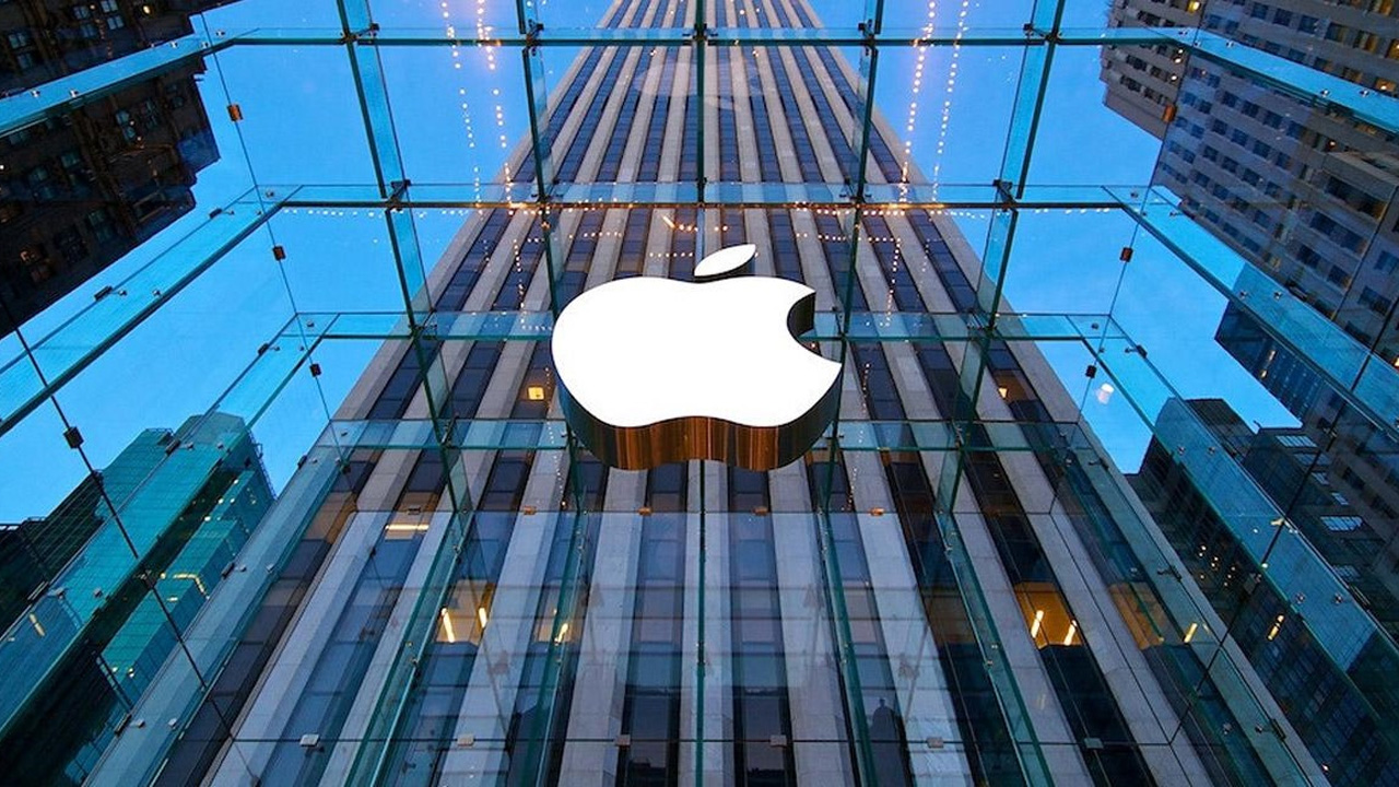 Bir Apple Tedarikçisi, Uygur Türklerini Zorla Çalıştırmakla Suçlanıyor