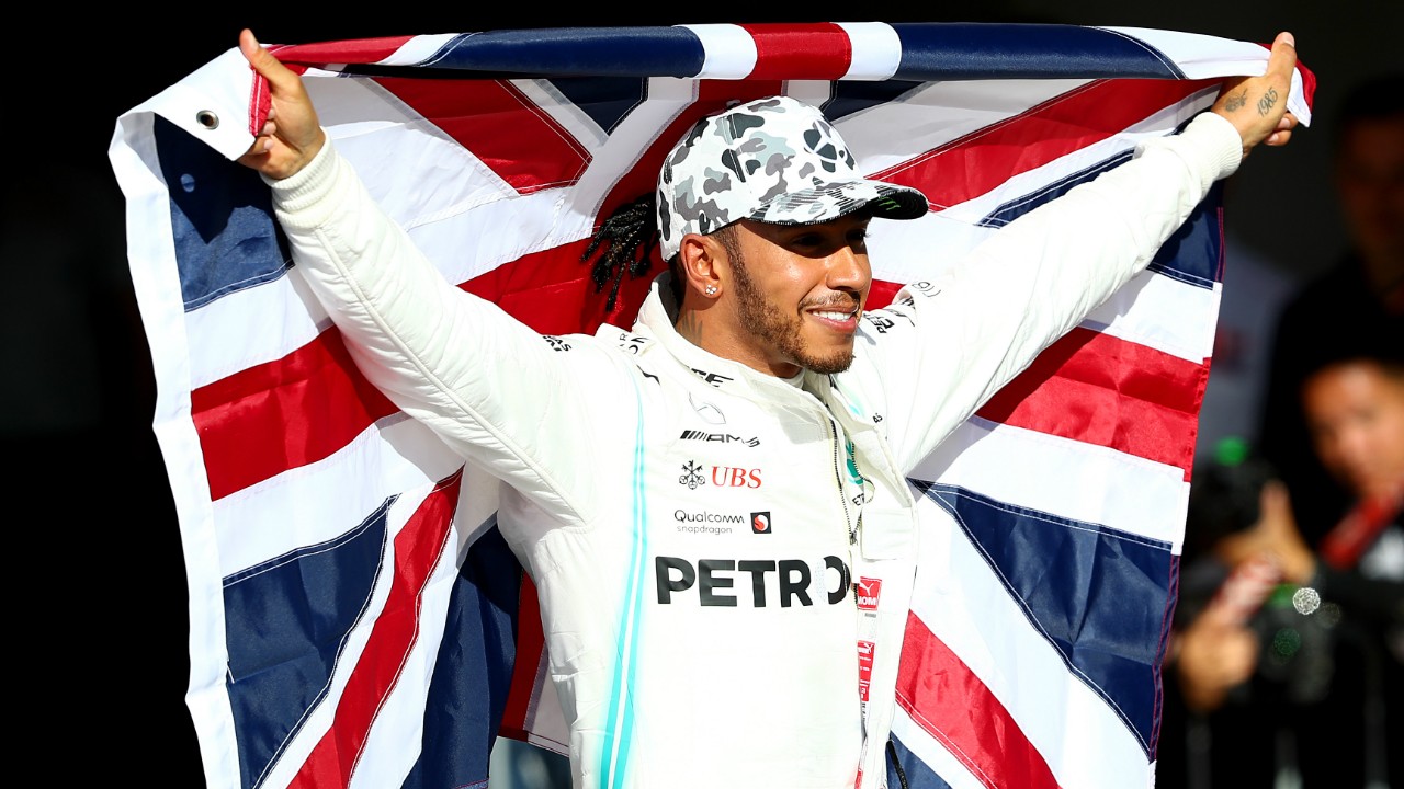 Formula 1 Pilotu Lewis Hamilton Şövalye İlan Edildi