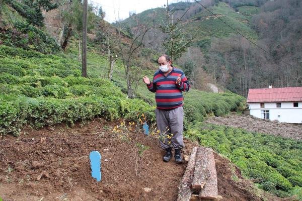 Türkiye’de Koronavirüs Nedeniyle Aynı Aileden 8 Kişi Öldü: "Genetik Yapımızı Araştırın"