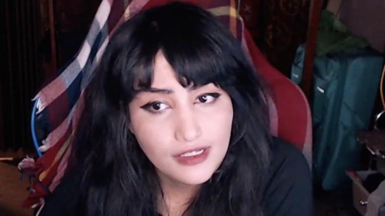 Canlı Yayın Sırasında Depreme Yakalanan Twitch Yayıncısının Korku Dolu Anları [Video]