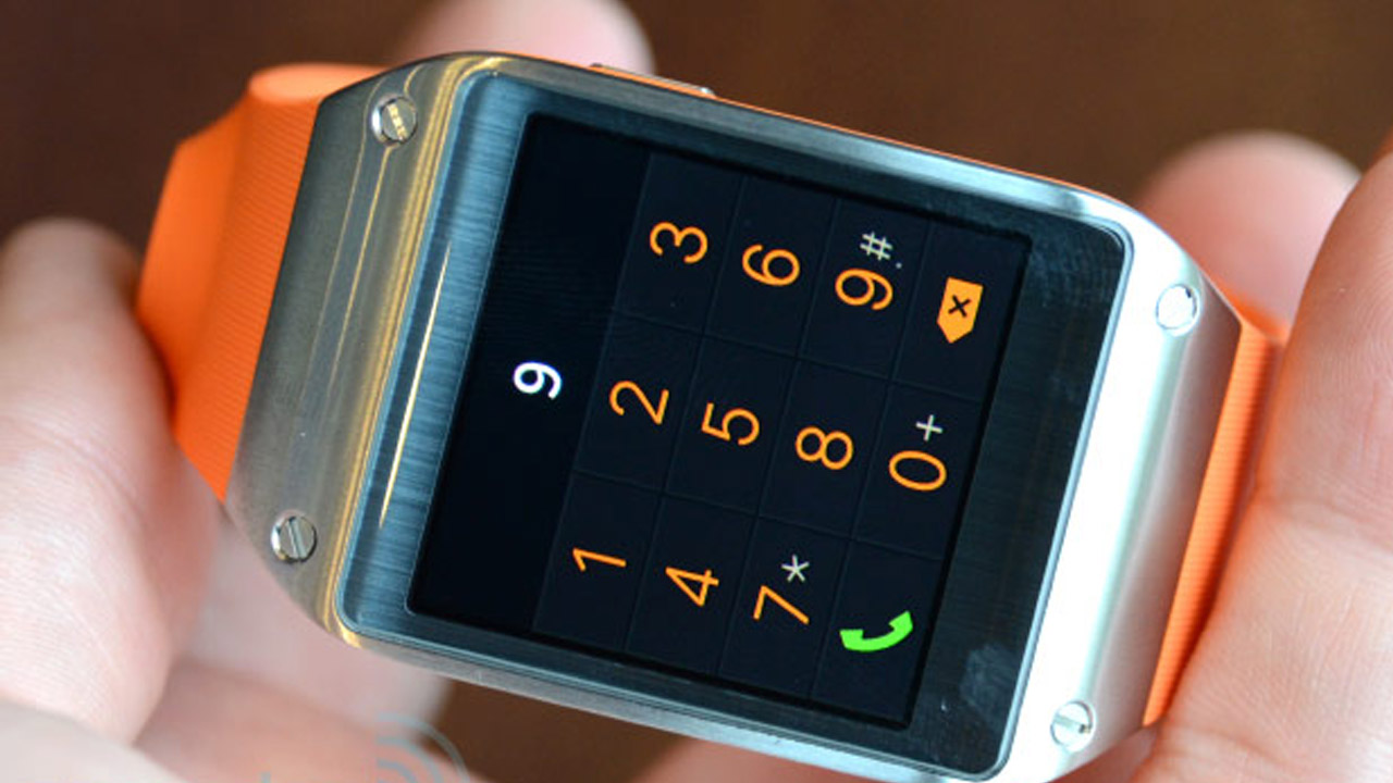 Cuts for Gear, Its First Smart Watch - Latest News+