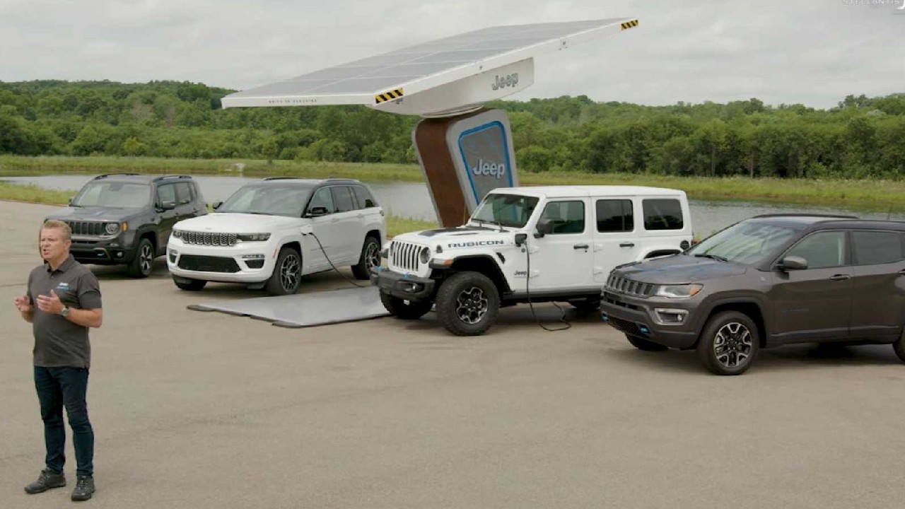 Jeep, Grand Cherokee 4xe ve Bilim Kurgu Filmlerini Aratmayan Teknolojilerini Tanıttı