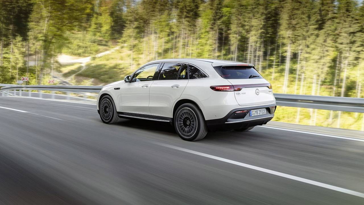 Mercedes-Benz, Tamamen Elektrikli Araç Üretimine Geçeceği Tarihi Açıkladı