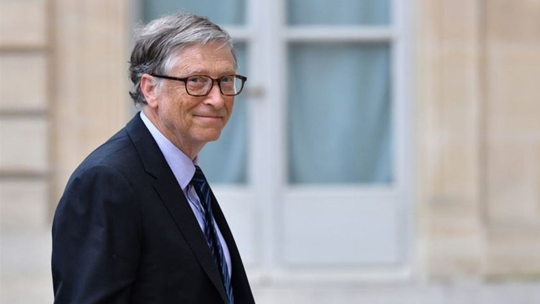 Bill Gates’in Microsoft’taki Kadın Çalışana "DM’den Yürüdüğü" İddia Edildi