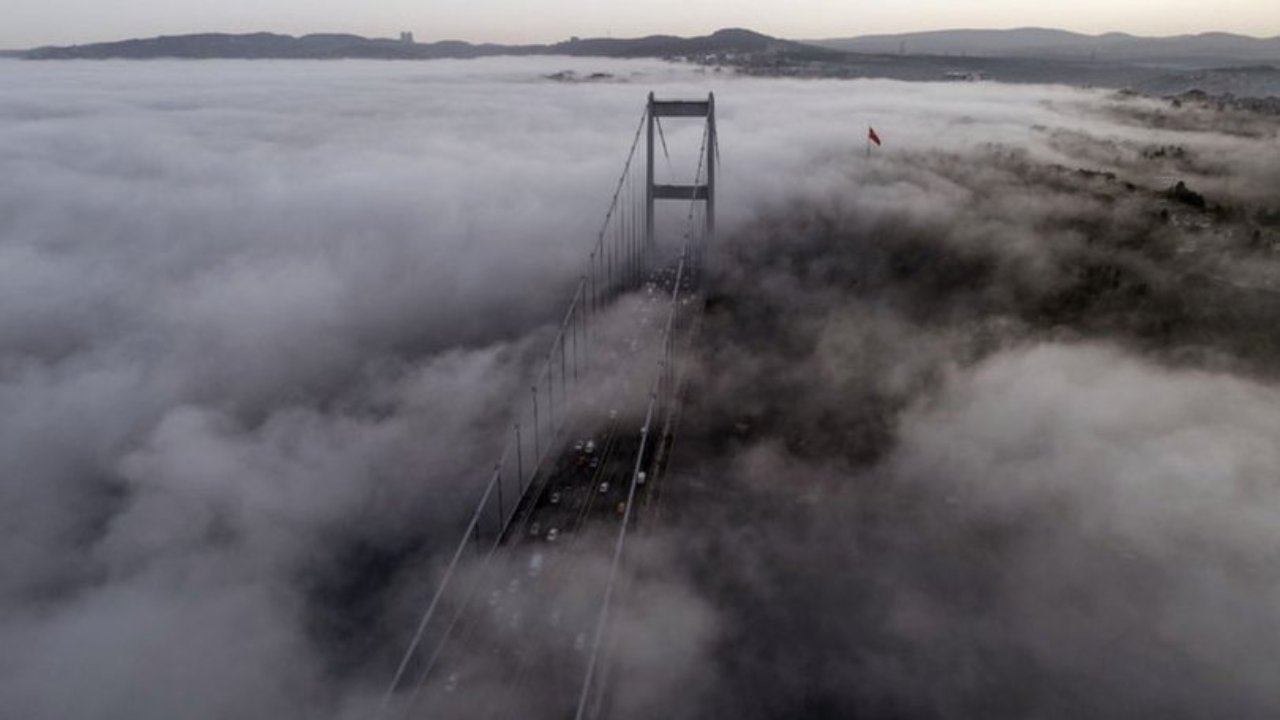 ’Kimyasal Bir Çorba’: İstanbul’da Etkisini Gösteren Sis, İnsan Sağlığını Tehdit Ediyor