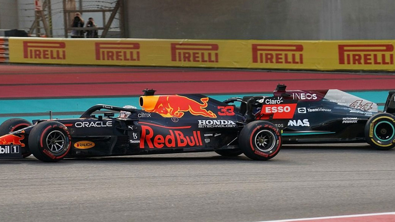 Formula 1 Şampiyonluğunu Son Turda Red Bull’a Kaptıran Mercedes, Konuyu Mahkemeye Taşıyacağını Açıkladı