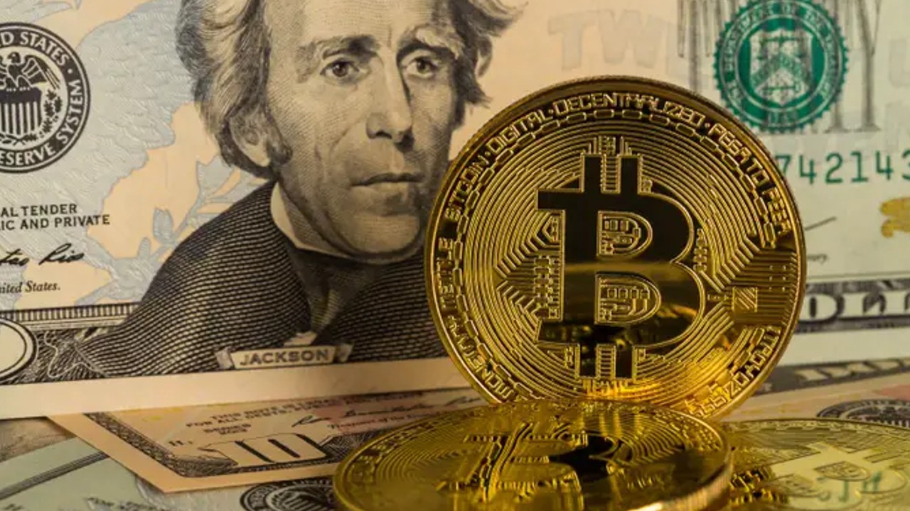 Bitcoin'deki Tarihi Dn Sebebi Ne?