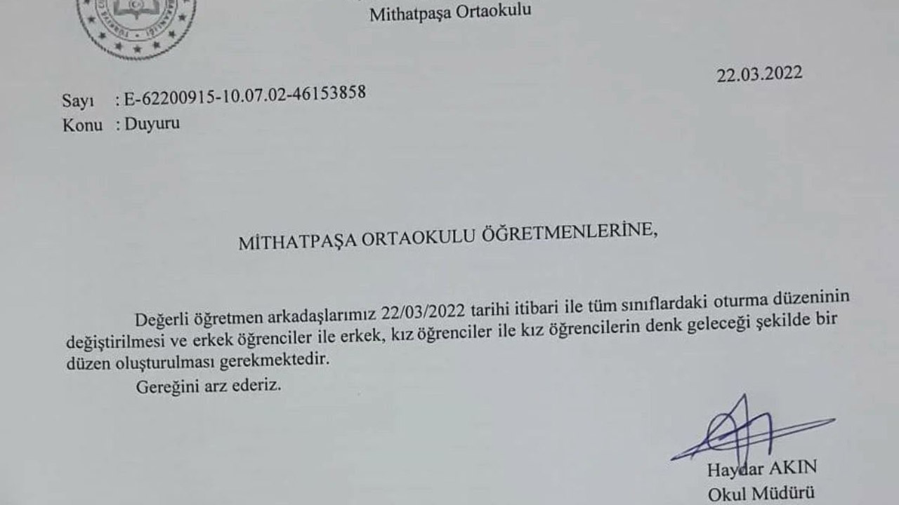 Bursa’da Bir Okul Müdürünün "Kız Öğrencilerle Erkek Öğrencileri Ayrı Oturtun" Talimatı Sosyal Medyayı Karıştırdı: Müdür Hakkında Soruşturma Açıldı!