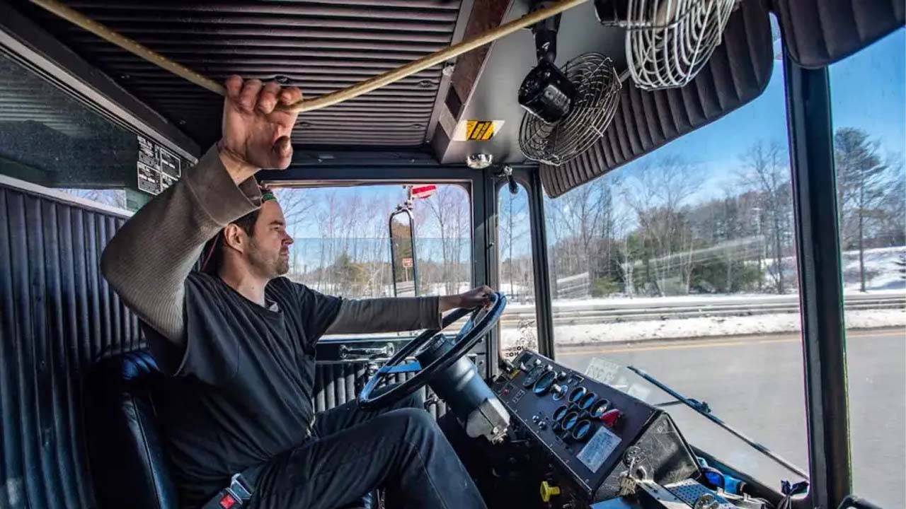 truck drivers horn rope