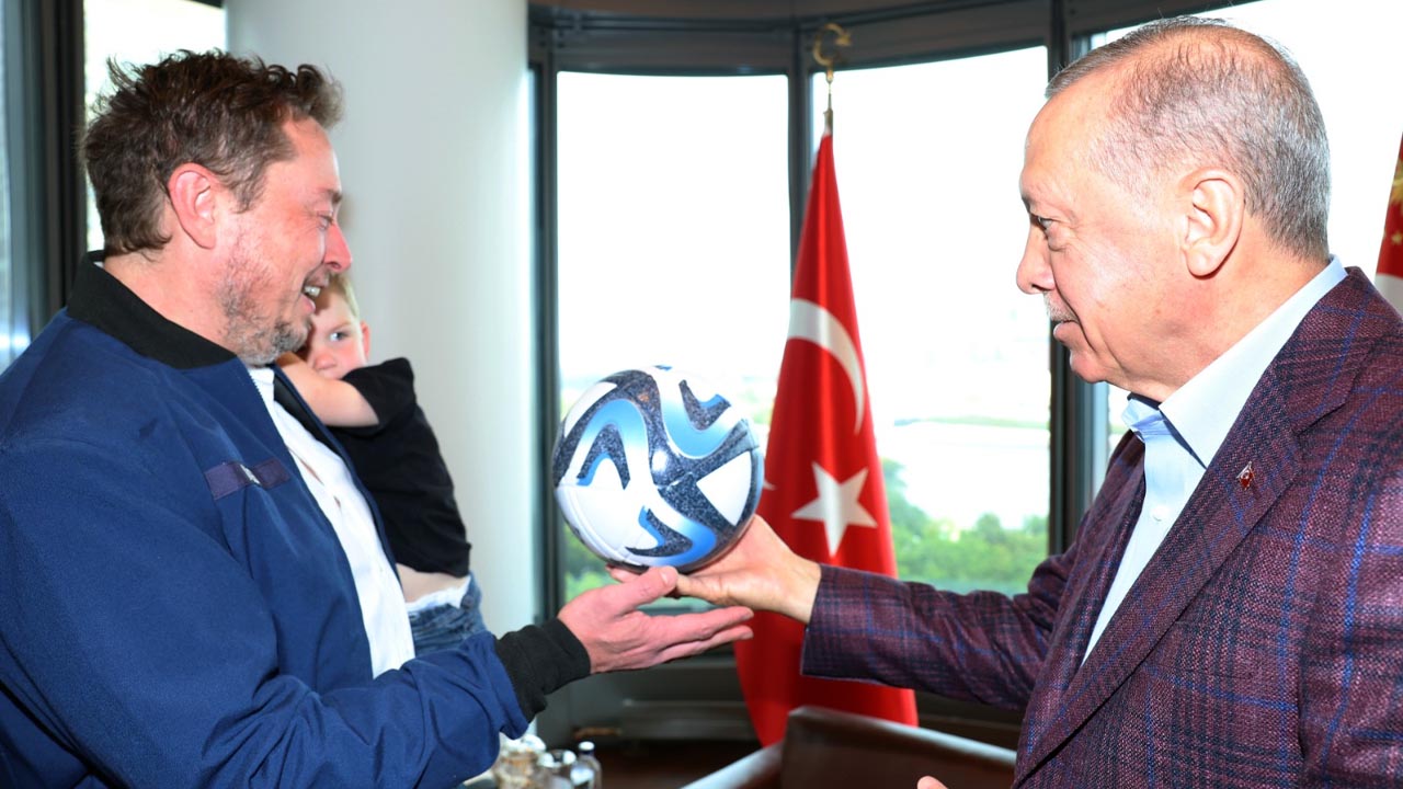 Erdogan veut une usine Tesla en Turquie