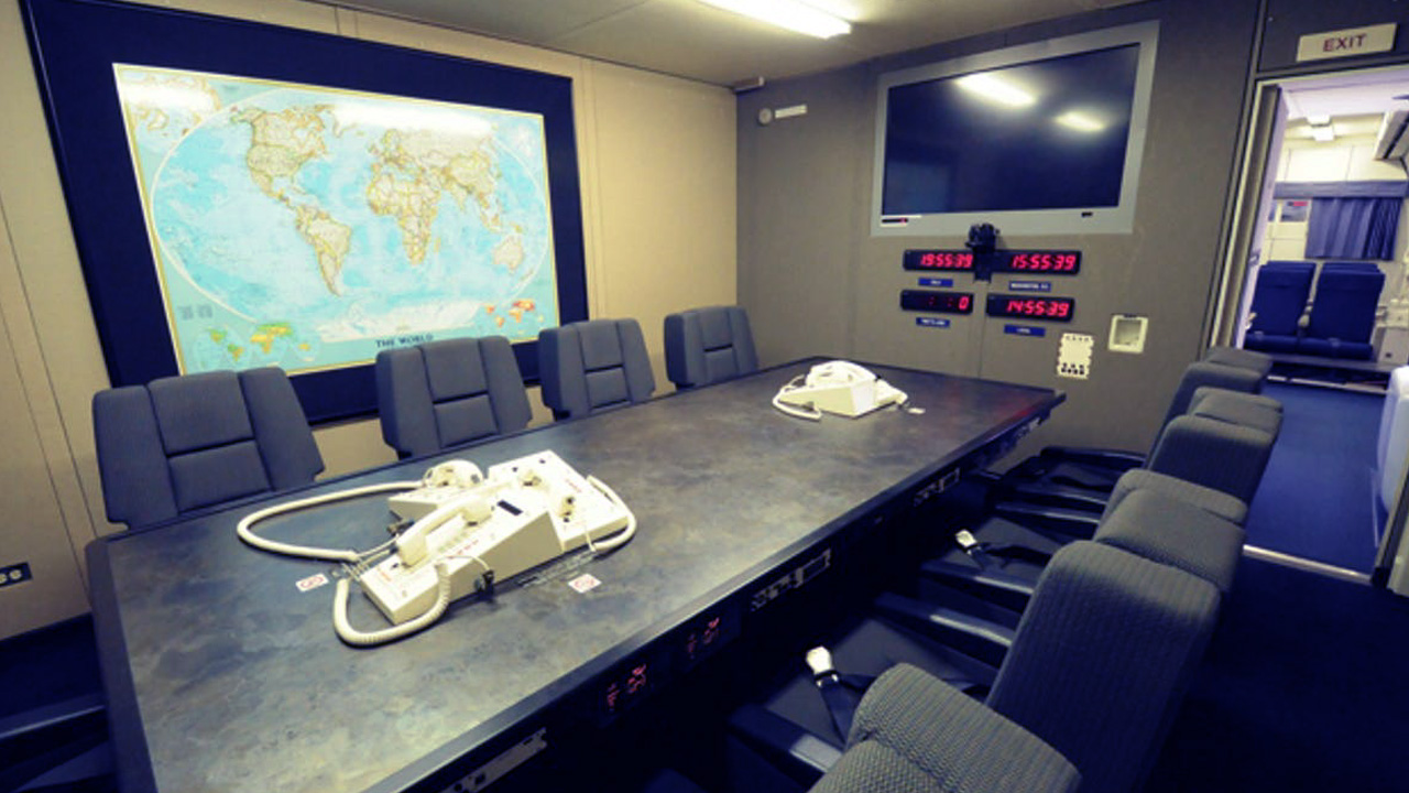 doomsday plane conference hall