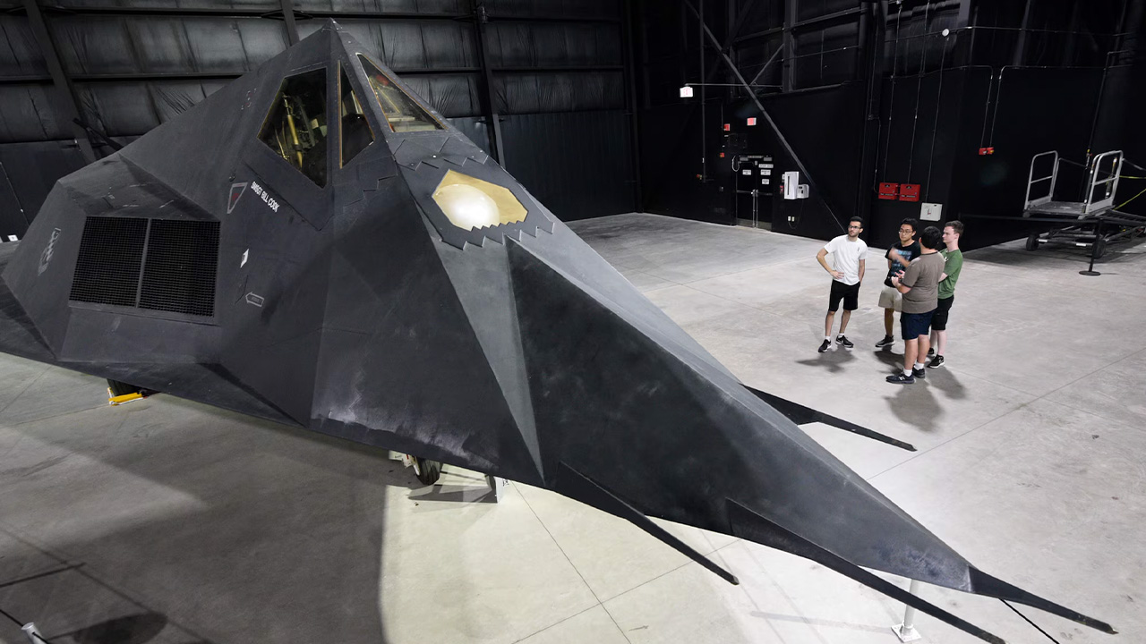 F-117 Nighthawk