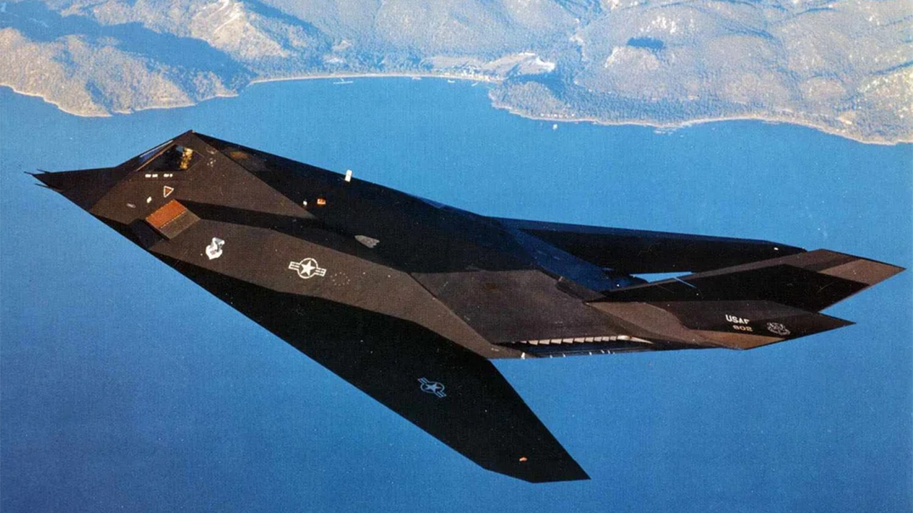 F-117 Nighthawk