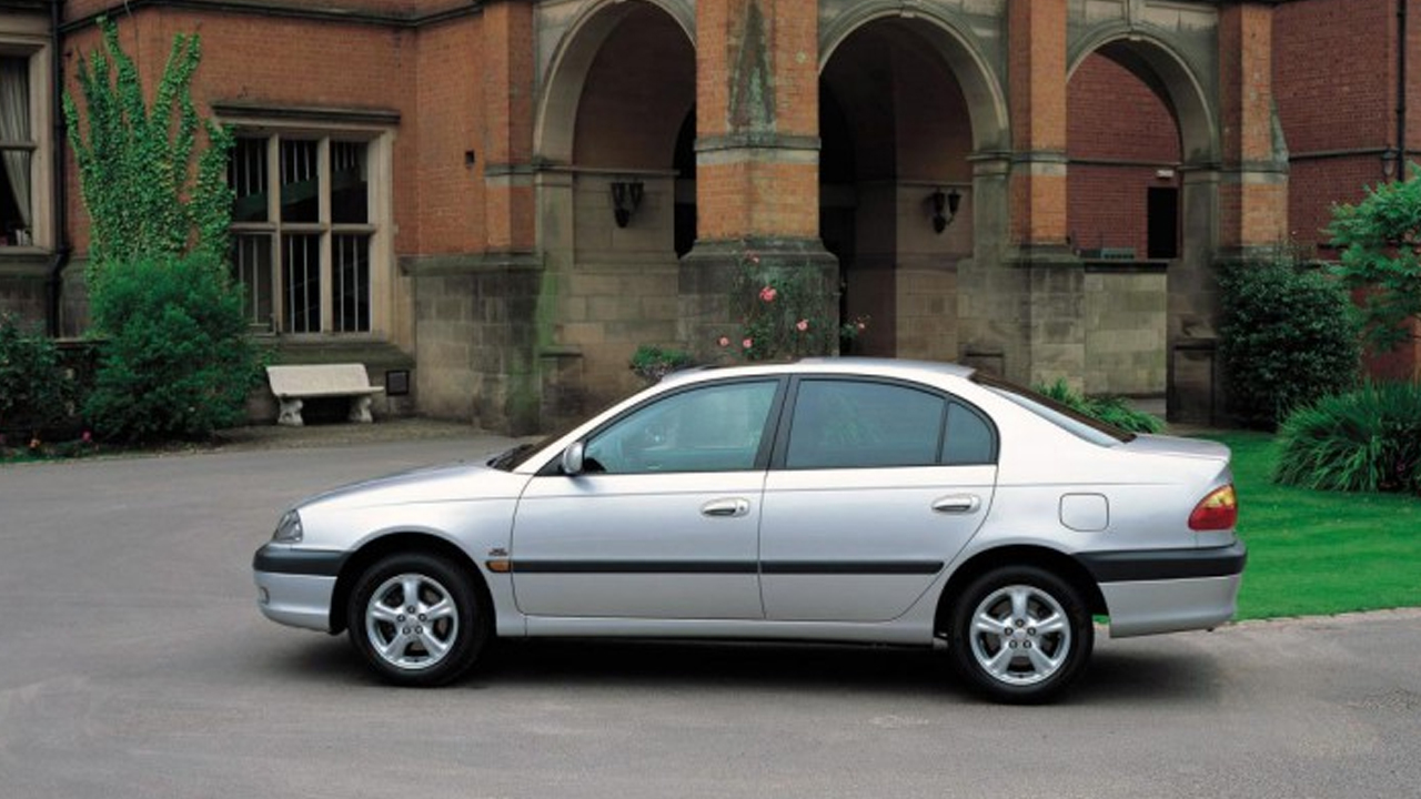 Toyota Avensis T22 ikinci el