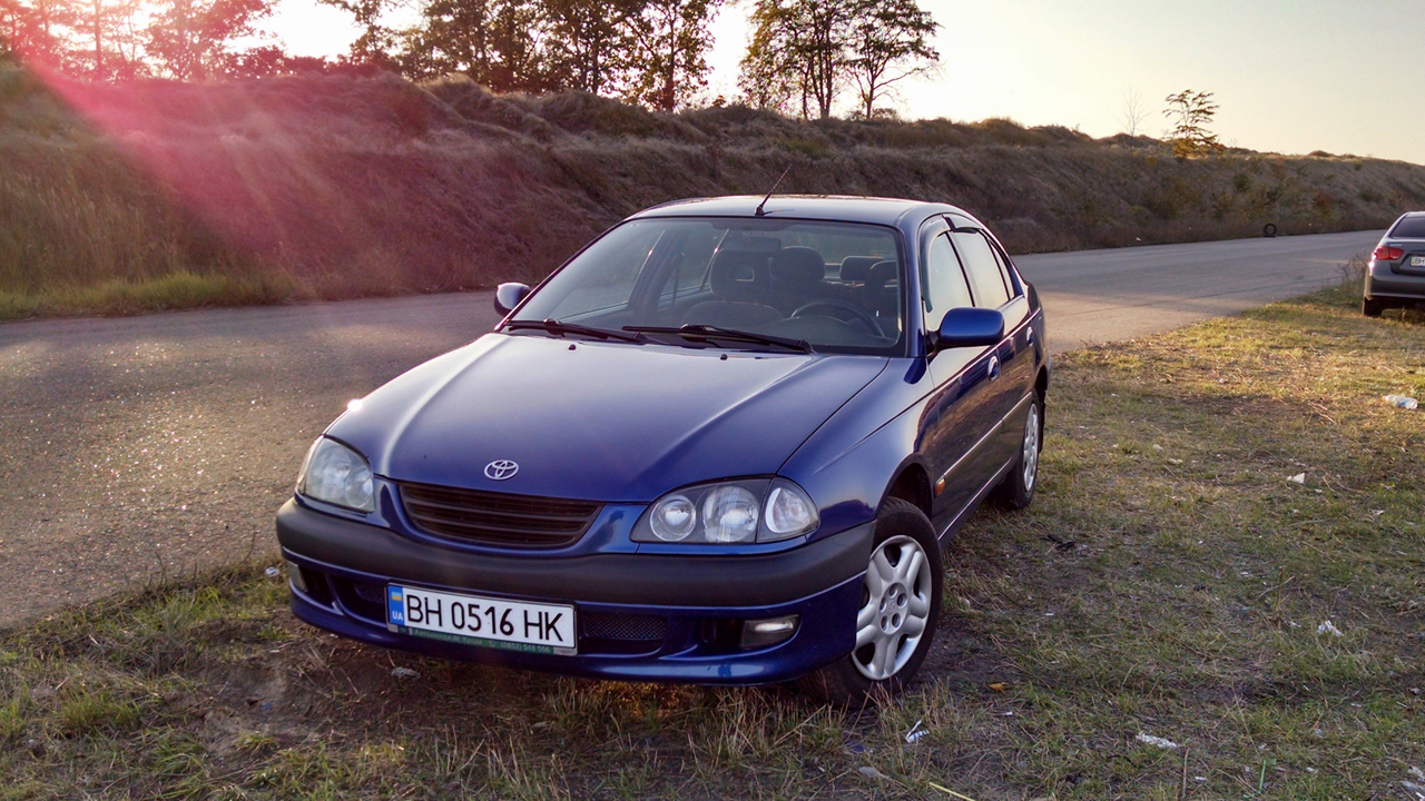 Toyota Avensis T22 about