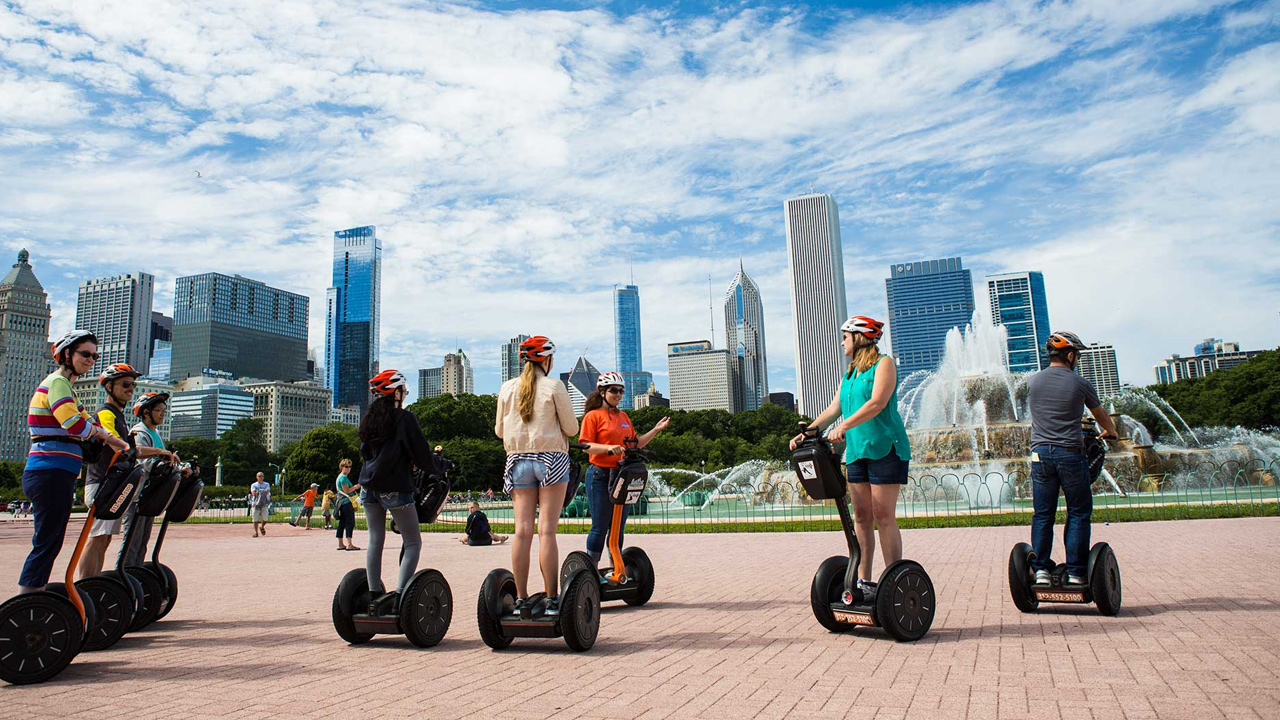 Bir Dönem ’Geleceğin Ulaşım Aracı’ Olarak Görülen Segway Neden Yarı Yolda Kalıp Başarısız Oldu?