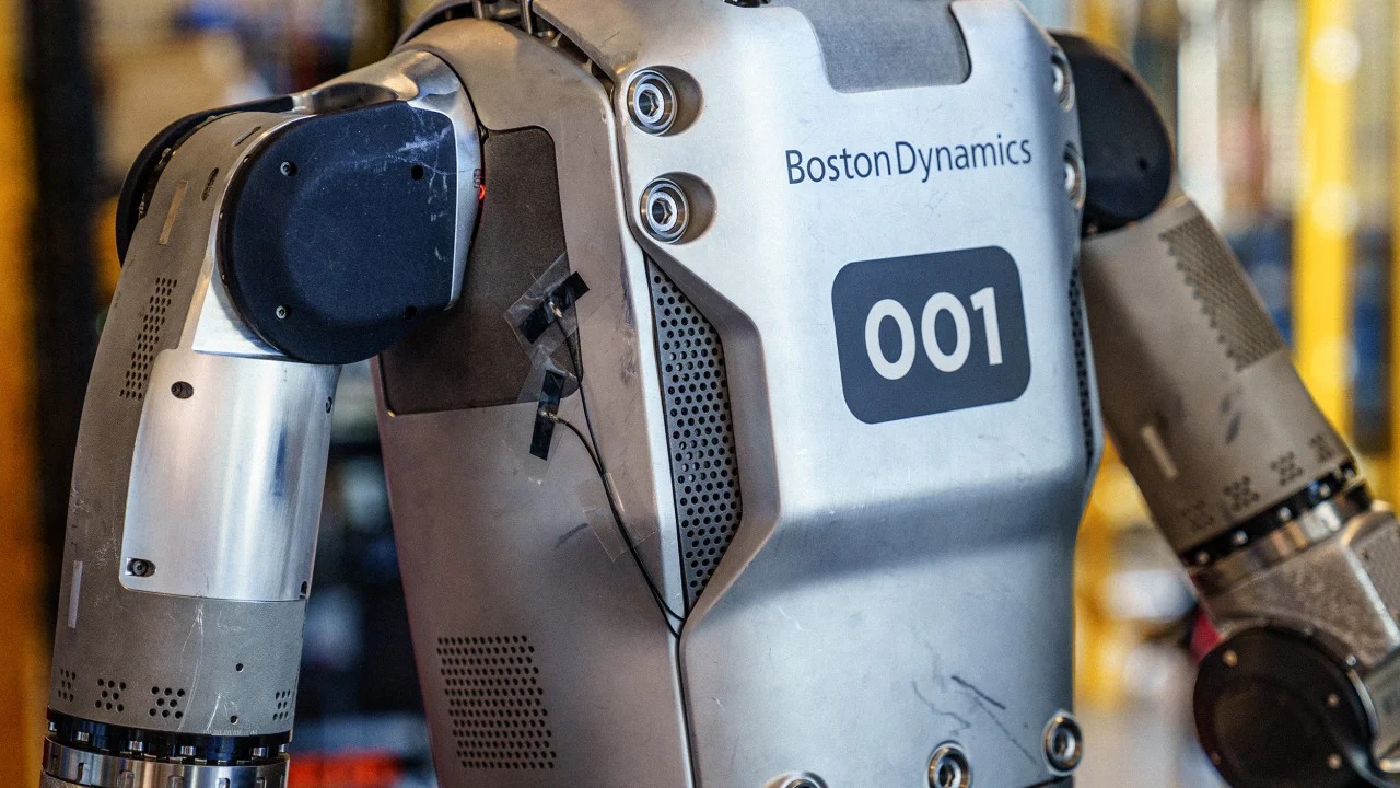 Boston Dynamics’in Yeni Atlas Robotu, Artık Şınav Çekebiliyor [Video]