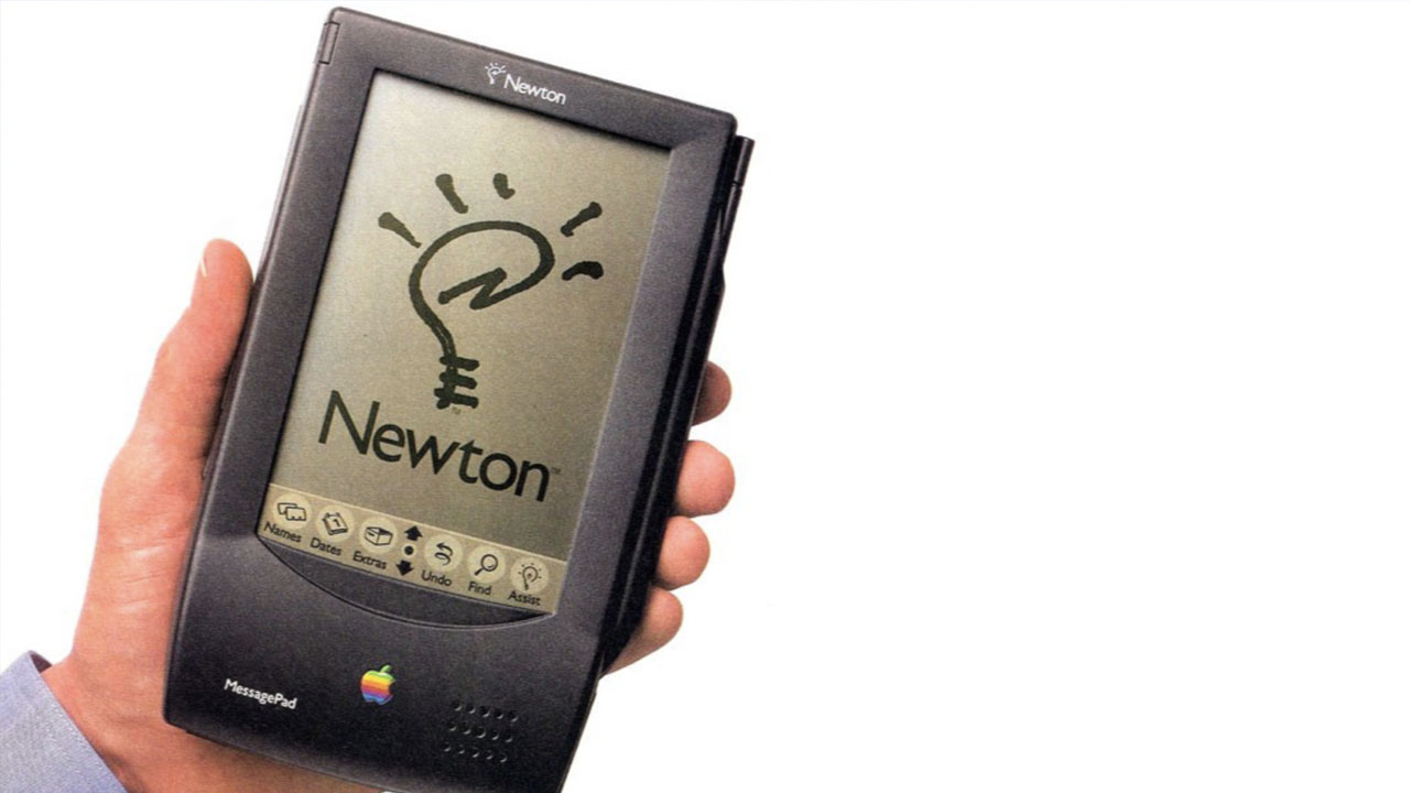 Apple’ın Cep Bilgisayarı Newton Nasıl Alay Konusu Olacak Kadar Büyük Bir Başarısızlık Oldu? (Steve Jobs Bile Eleştirmiş!)