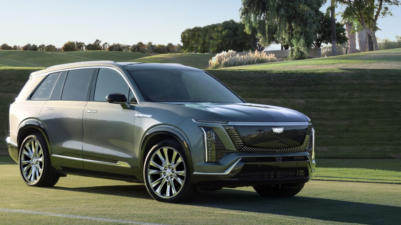 cadillac vistiq elektrikli suv