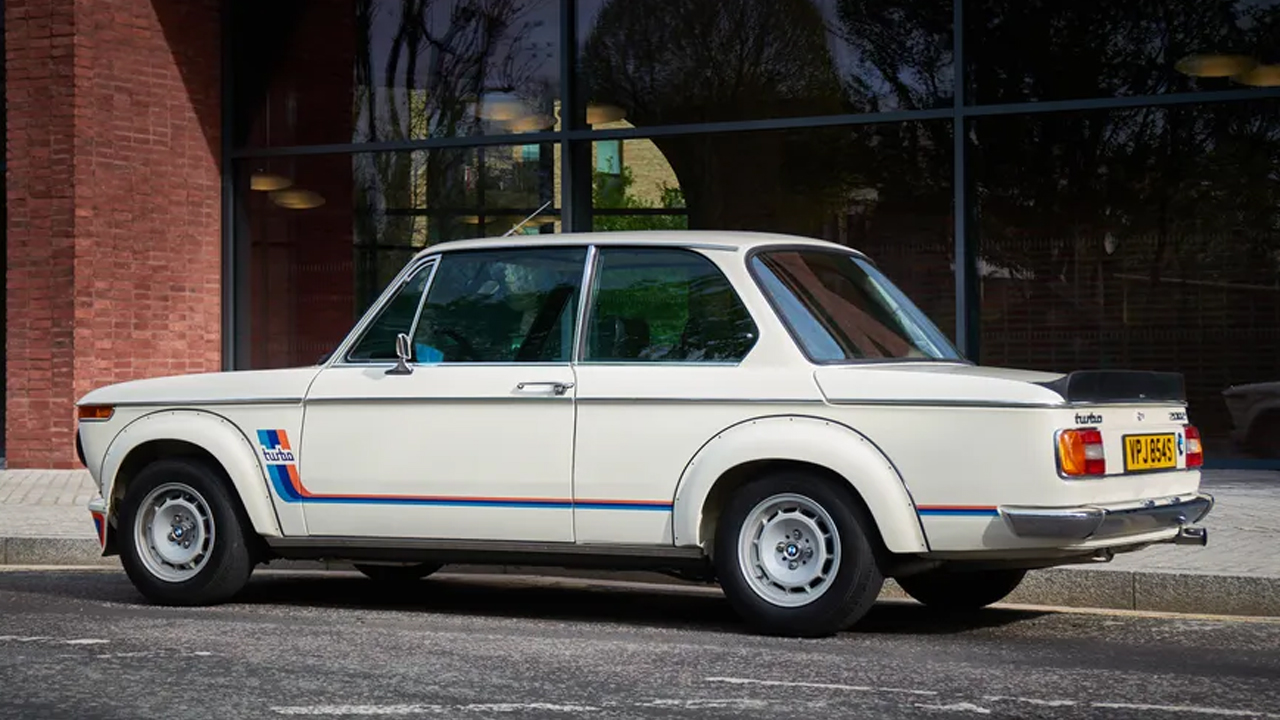 BMW 2002 Turbo hakkında