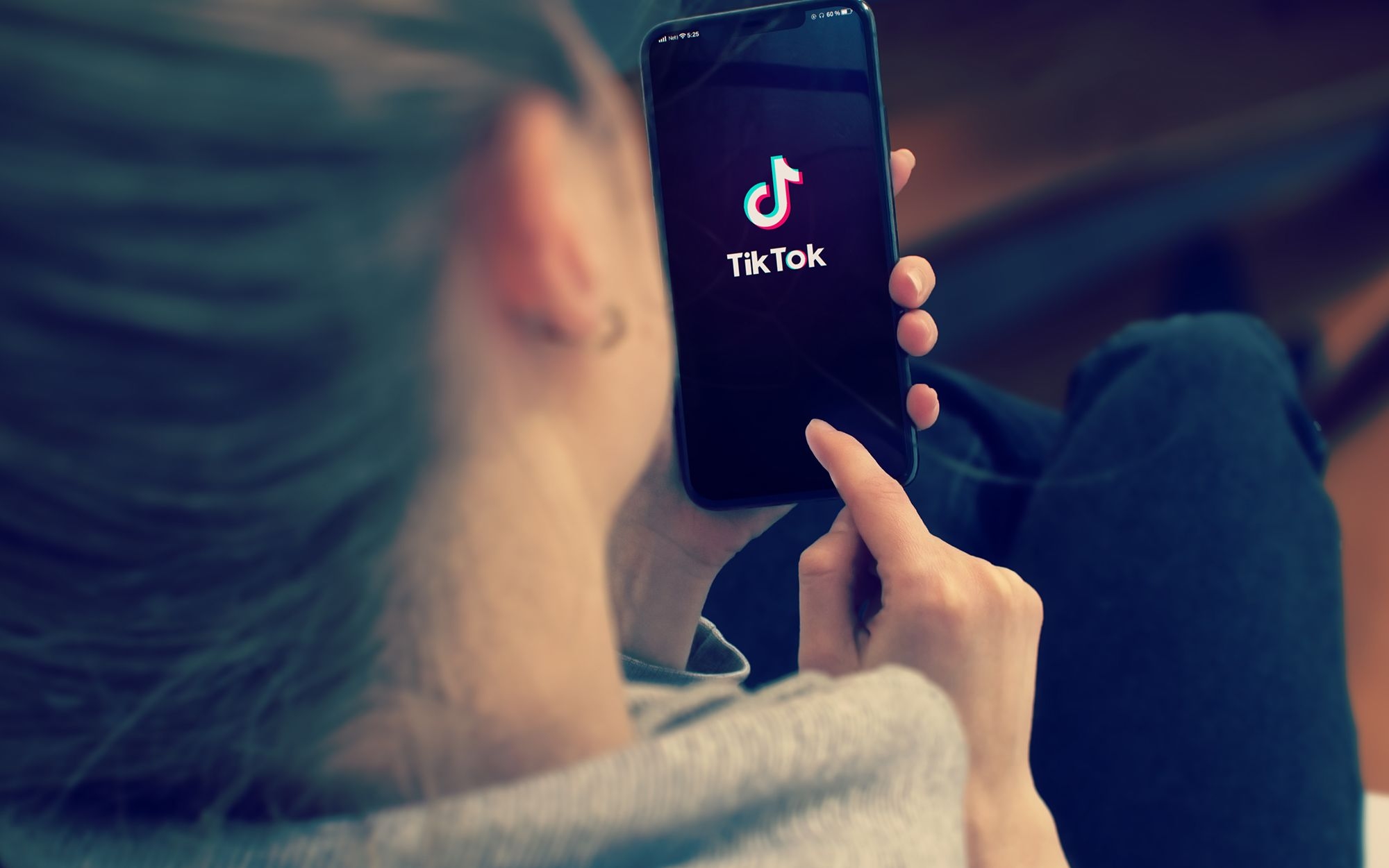 ABD’den TikTok’a Yeni Suçlamalar: Canlı Yayınlarda Çocuk İstismarına İzin Veriyormuş!