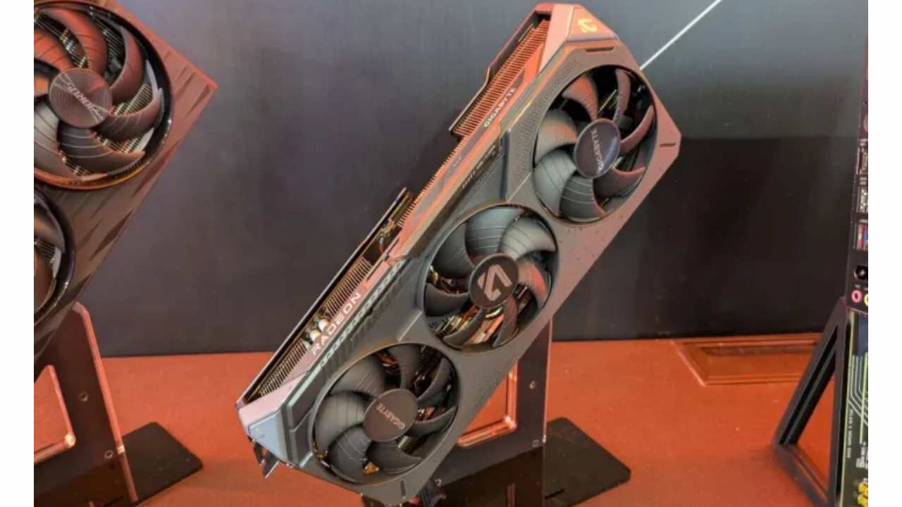 AMD RX 9070 XT ile İlgili Yeni İddialar Gündemde: Fiyat ve Tarih Bilgisi Sızdırıldı!