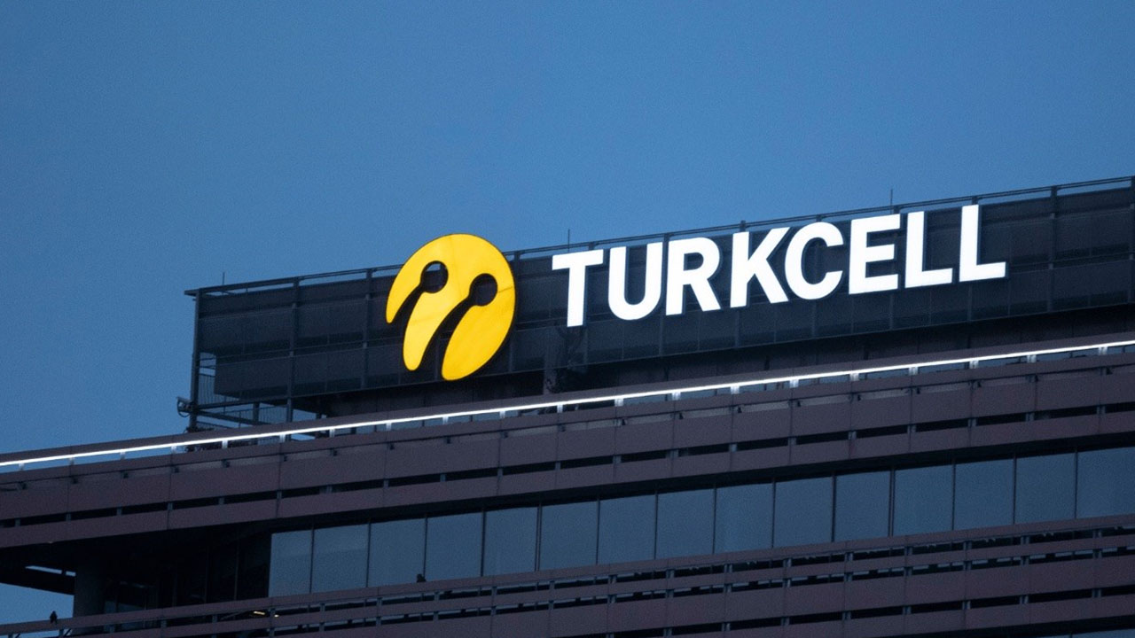 Turkcell, Bu Akşamki Galatasaray-AZ Alkmaar Maçında 5G’yi Test Edecek: Büyük Sürpriz Derbiye Saklandı!