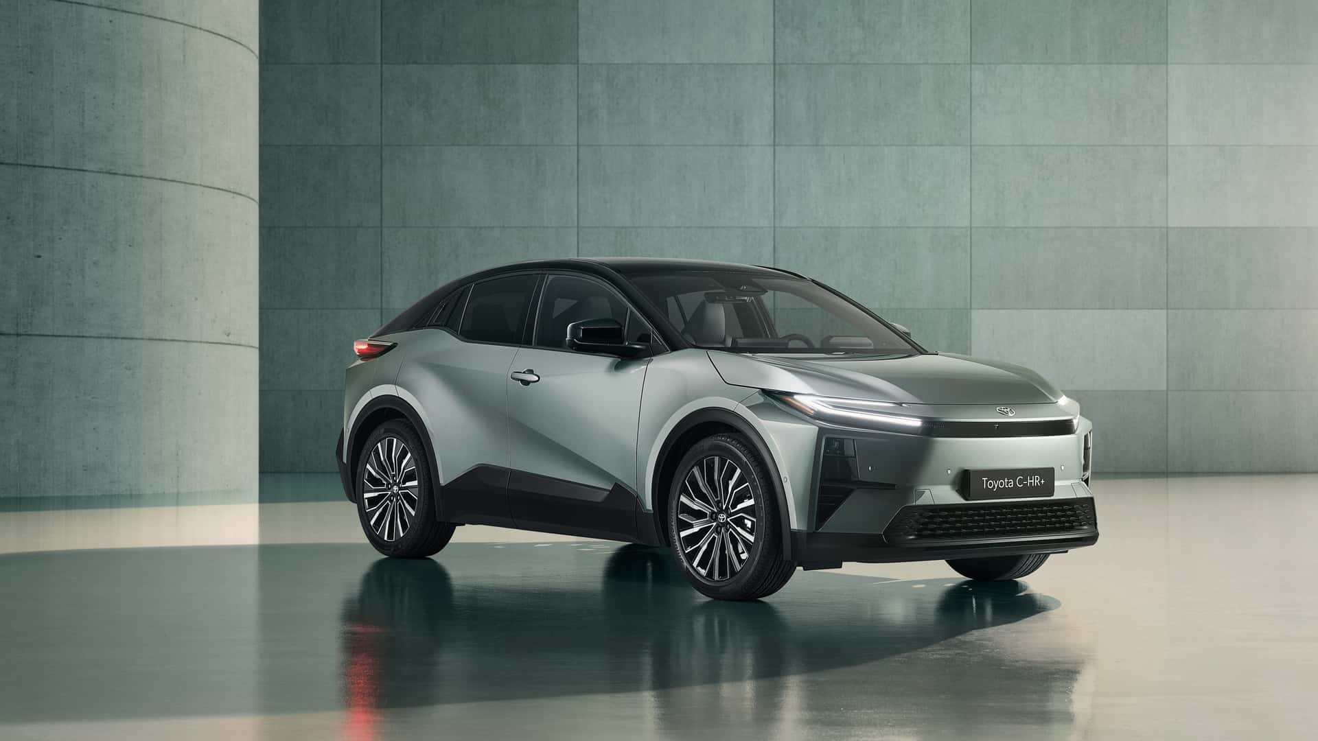 Tamamen Elektrikli Toyota C-HR+ Tanıtıldı! İşte Özellikleri